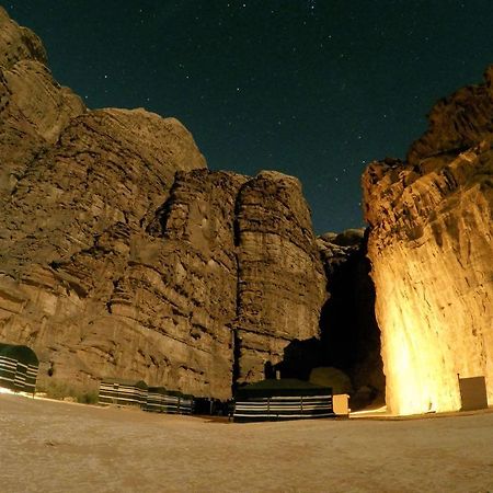 Wadi Rum Nature Tours And Camp Екстериор снимка