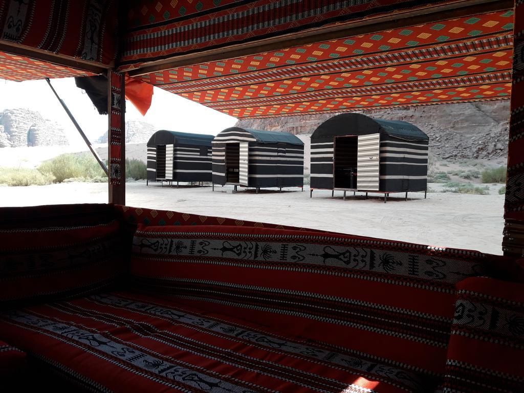 Wadi Rum Nature Tours And Camp Екстериор снимка