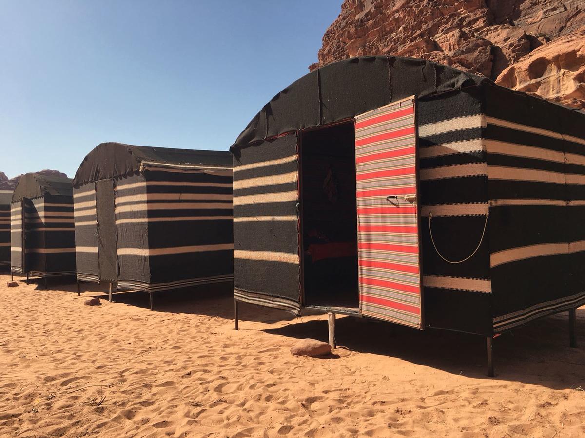 Wadi Rum Nature Tours And Camp Екстериор снимка